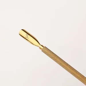 Repousse cuticules